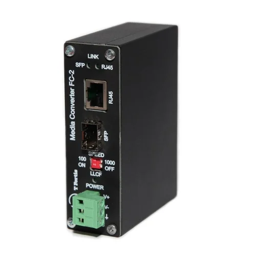 Универсальный однопортовый медиаконвертер (1Гбит/с / 100Мбит/с) Порт RJ-45 с автоопределением скорости (10/100/1000 Мбит/с)